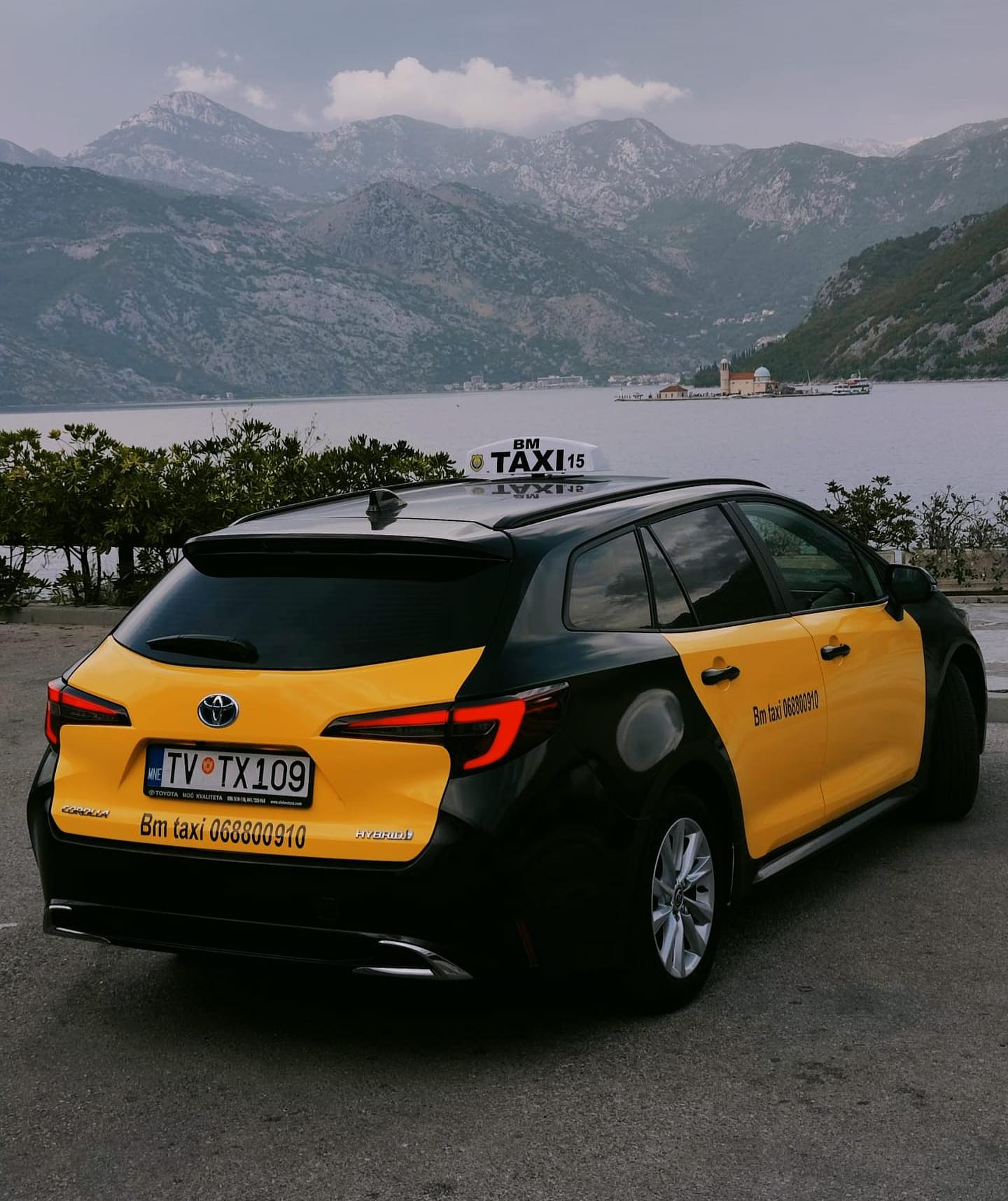 mbtaxi_tivat_1695307839_3196796313763191722_59473947318